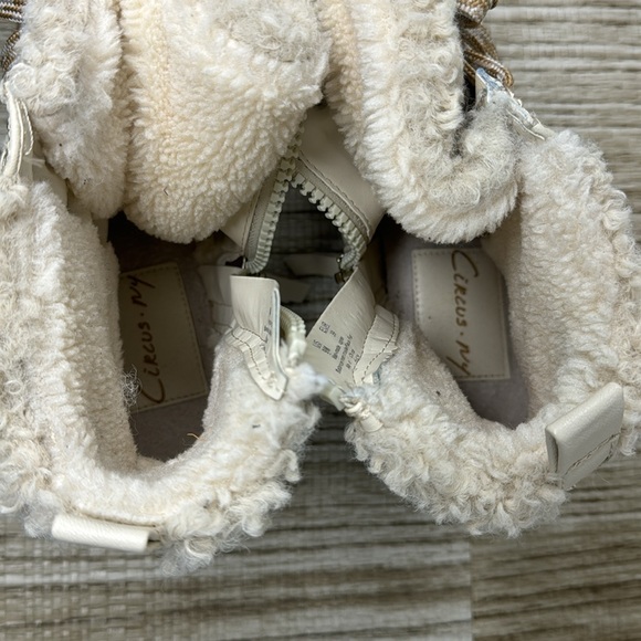 Circus by Sam Edelman Boots - Picture 10 of 11